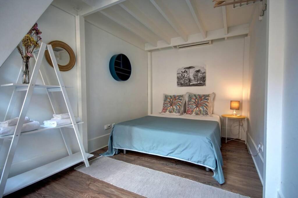 Unique Sao Bento Apartment Ideal For A Group Lisbon Exterior photo