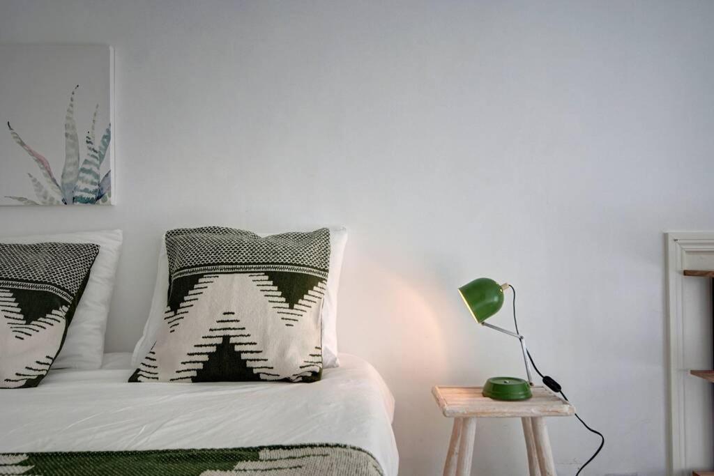 Unique Sao Bento Apartment Ideal For A Group Lisbon Exterior photo
