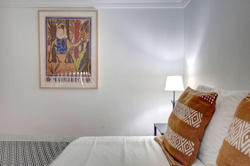 Unique Sao Bento Apartment Ideal For A Group Lisbon Exterior photo